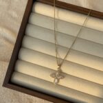 Semi’s necklace 🤍